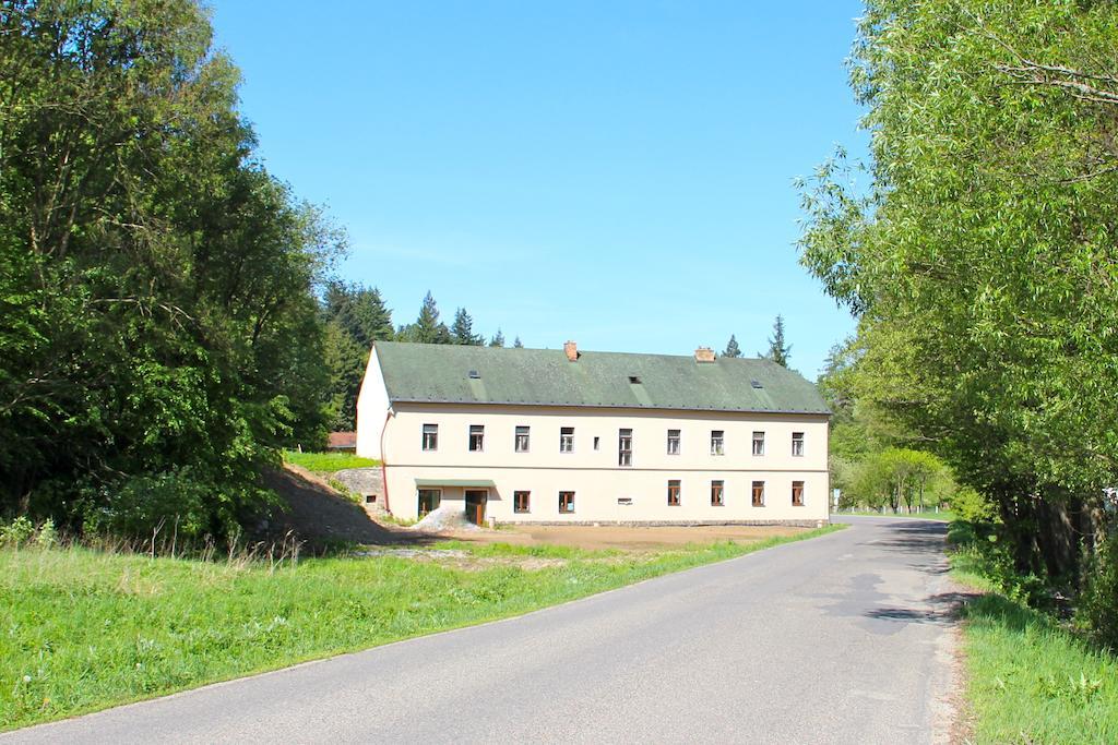 Penzion Stary Pivovar Křtiny Dış mekan fotoğraf